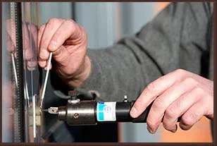 Folsom Lock And Locksmith Folsom, PA 610-226-2131  Folsom Lock And Locksmith Folsom, PA 610-226-2131